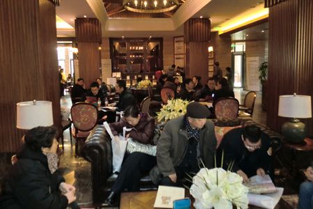 图为乐居置业嘉年华活动现场照片 图为乐居置业嘉年华活动现场照片