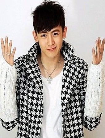 “泰国王子”在泰豪宅首次公开