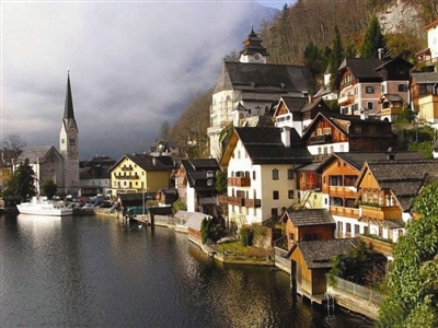 惠州博罗县出现 山寨版 奥地利名村