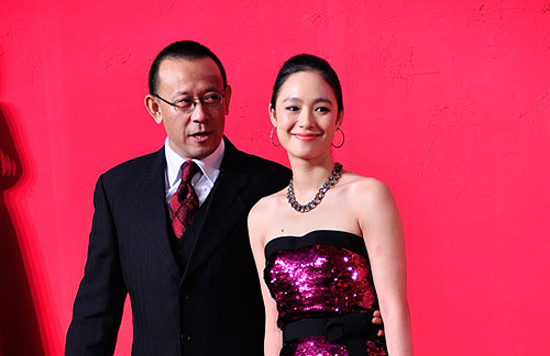 结缘电影崇拜生爱意  周韵姜文 共筑爱巢_市场动