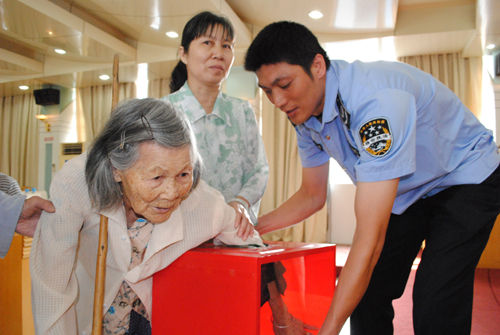 海城区2011年廉租房日前分配 400多住房困难