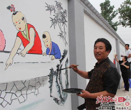 唐山:丰润区一农民手绘33面文化墙