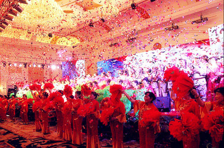 幸福只因一路有你 碧桂园20周年社区庆典暨首