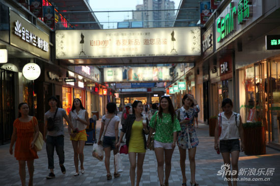 合肥包河万达广场_红岩海鲜美食广场_合肥万达广场海鲜(3)