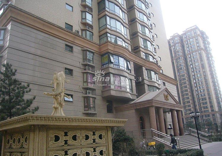 东区国际 实景图 外立面