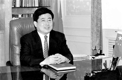 鄂尔多斯王林祥:在危机中主动出击_资深访谈