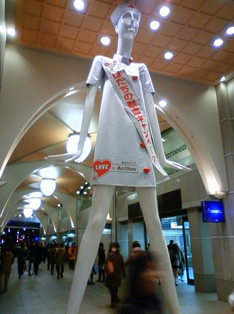 Nana今夏穿比基尼泳衣_日本