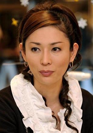 日本首位NEW HALF美容家偷税漏税被曝光(图