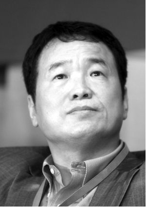 图为:黄怒波
