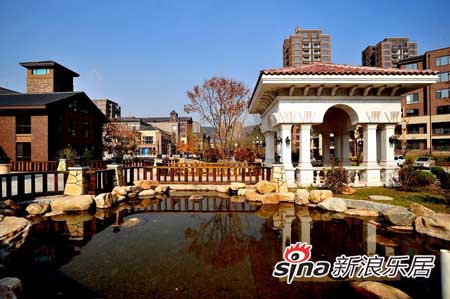 看房手记 卡纳意乡三期领地别墅(组图)