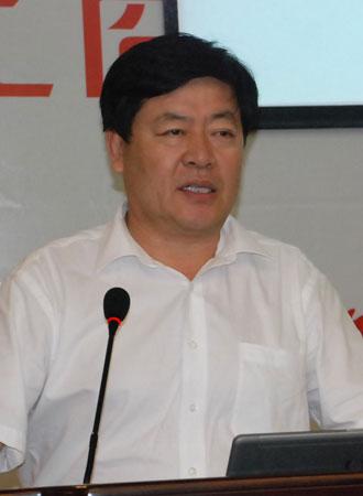 图为 辽宁省展览贸易集团有限公司董事长安松青