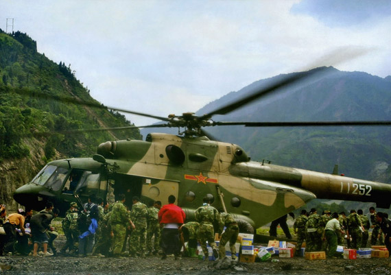 资料图：我国参加抗震救灾的俄制运输直升机