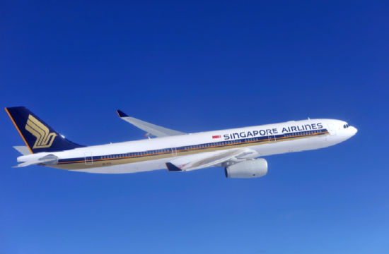 新加坡航空第四班北京至新加坡航线成功首航