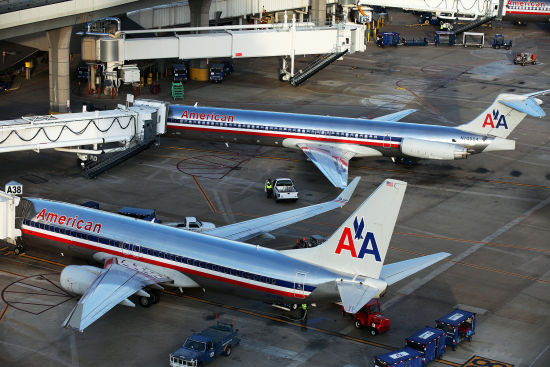 美国航空宣布裁员13000人 正进行破产清算
