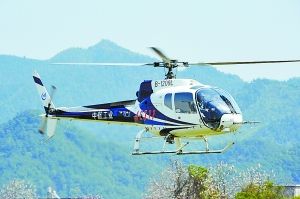 国产AC311轻型民用直升机