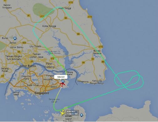 新加坡航空飞伦敦A380客机因故障返航(图)|新