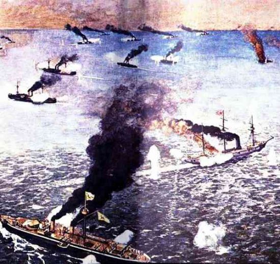 资料图：甲午海战中，双方舰队相互炮击的场面。