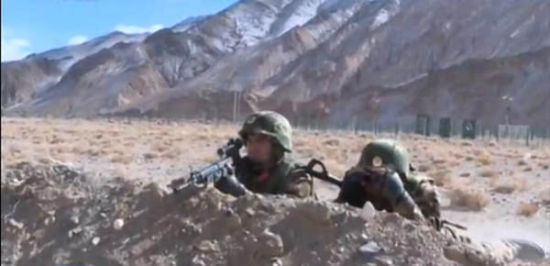 ���ӽ�ͼ���侯������ԭɽ�ط����֣��ѻ���һǹ�еС�