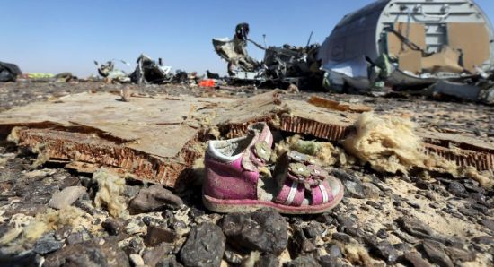 俄罗斯客机坠毁现场