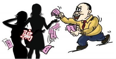 美国85公斤女模穿泳衣登杂志秀丰腴身材（图）