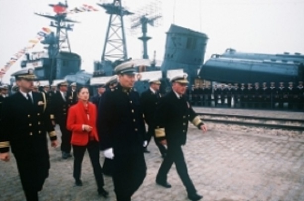 1986年美军舰首次访华