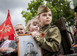 俄罗斯军训萝莉少女超萌