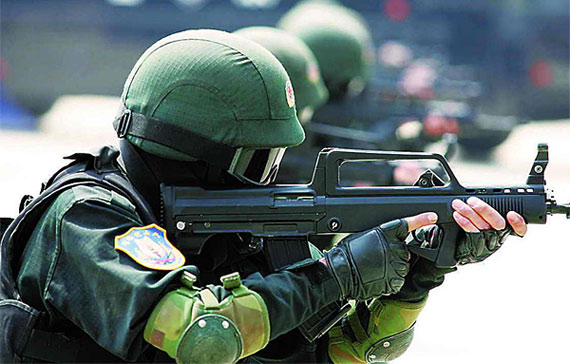 揭秘中国武警反恐特勤部队战斗力及装备(组图)