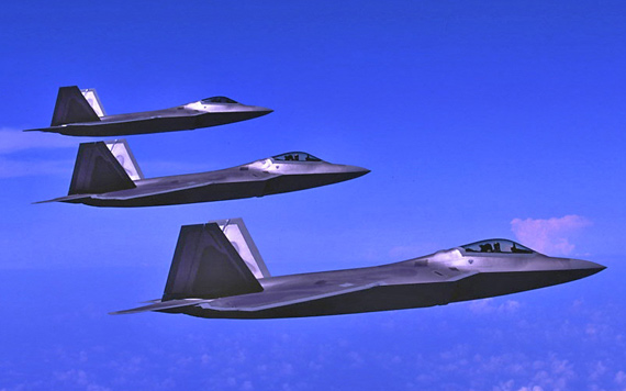 图文：180架F-22A在战时实际出动能力也是个问题