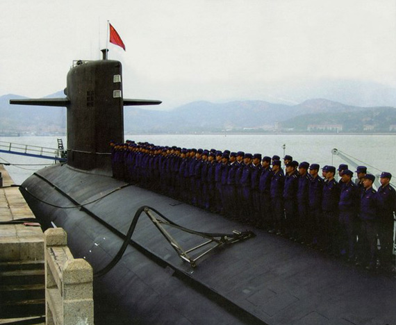 图文:中国潜艇官兵在新型核潜艇上