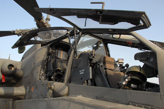 AH-64ֱ