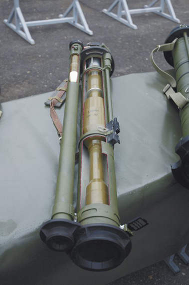 俄推出的最新型RPG-30反坦克火箭筒
