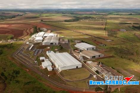 巴西航空工业公司庆伊帕内玛飞机首飞40周年