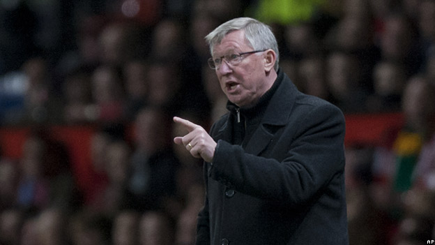 Sir Alex Ferguson shouting at players