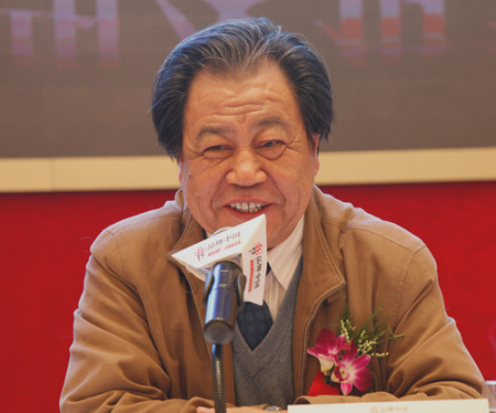 Ʒ���й���ҵ������ϯ������2010Ʒ���й�(Ů��)�߷���̳���ŷ��������´�