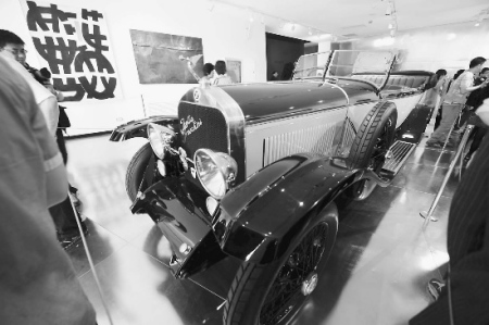 意大利馆内,产于1923年的Isotta Fraschini汽车,身价高达500万美元