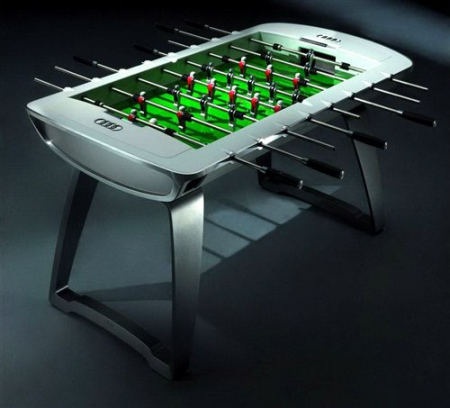 世界杯来袭 奥迪推出限量版高端足球游戏桌