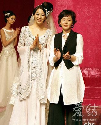 中国十大婚纱摄影品牌_中国有名的婚纱品牌(2)