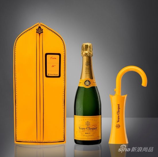 Veuve ClicquotġSuit Meʿװ