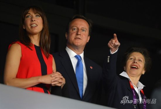 英国首相卡梅伦及其夫人