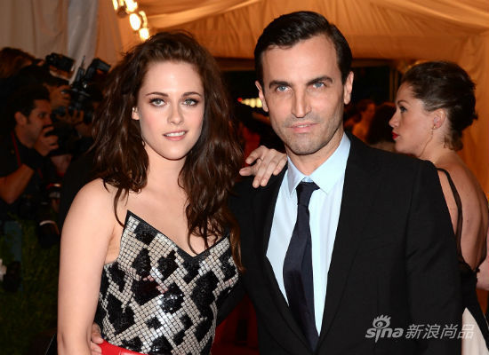 ʦNicolas GhesquiereƷƴŮKristen Stewart