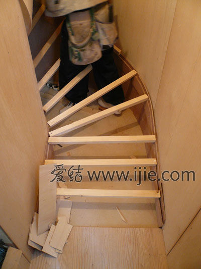 孩子们的游乐场东京创意家居设计滑梯房子