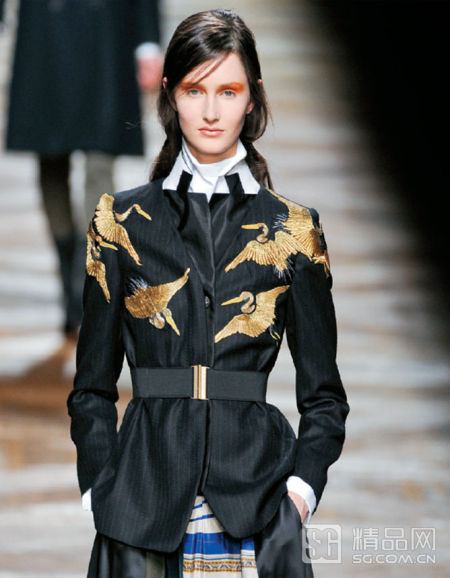 Dries Van Noten 2012 ﶬϵгԪأ׵ȹ϶ãϵеȨζŨ