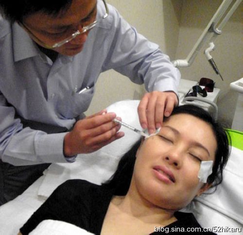 不惧质疑敢于大方承认整容的<em>男女</em>明星|金正恩