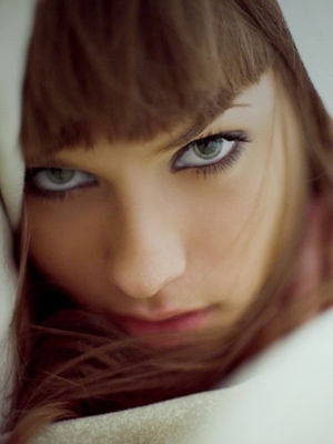 急救箱：冰羹匙+棉签烫睫毛