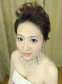 帅哥<em>发型</em>夏日短发<em>变换</em>造型 展现<em>新娘</em>气质的特