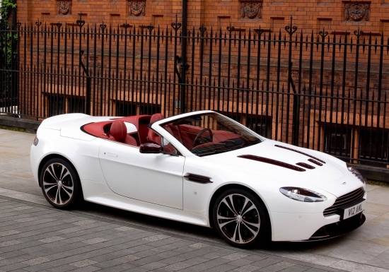 <b>˹١V12 Vantage</b>