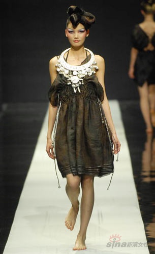 ʱ���˿�ʱװ�ܣ�������������¶�¹�(ͼ)