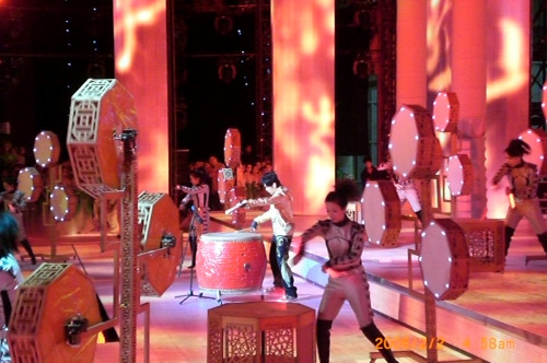 国内首场<em>女子打击乐</em>音乐舞台表演《鼓感》-子