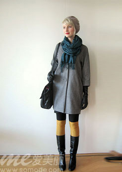 组图:小美女天冷怎么穿裙子