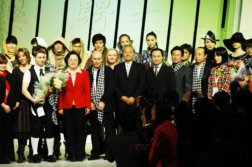 ���ͼƬ������һҳ